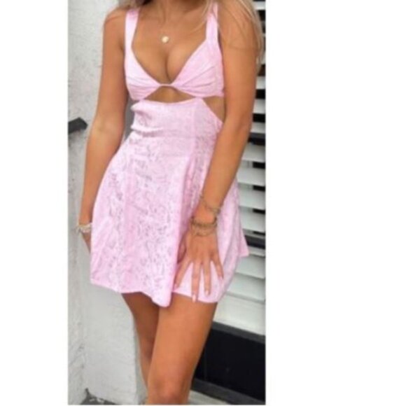 For Love & Lemons Pink Alice Cutout Floral Jacquard Mini Dress Sz S - Picture 2 of 7